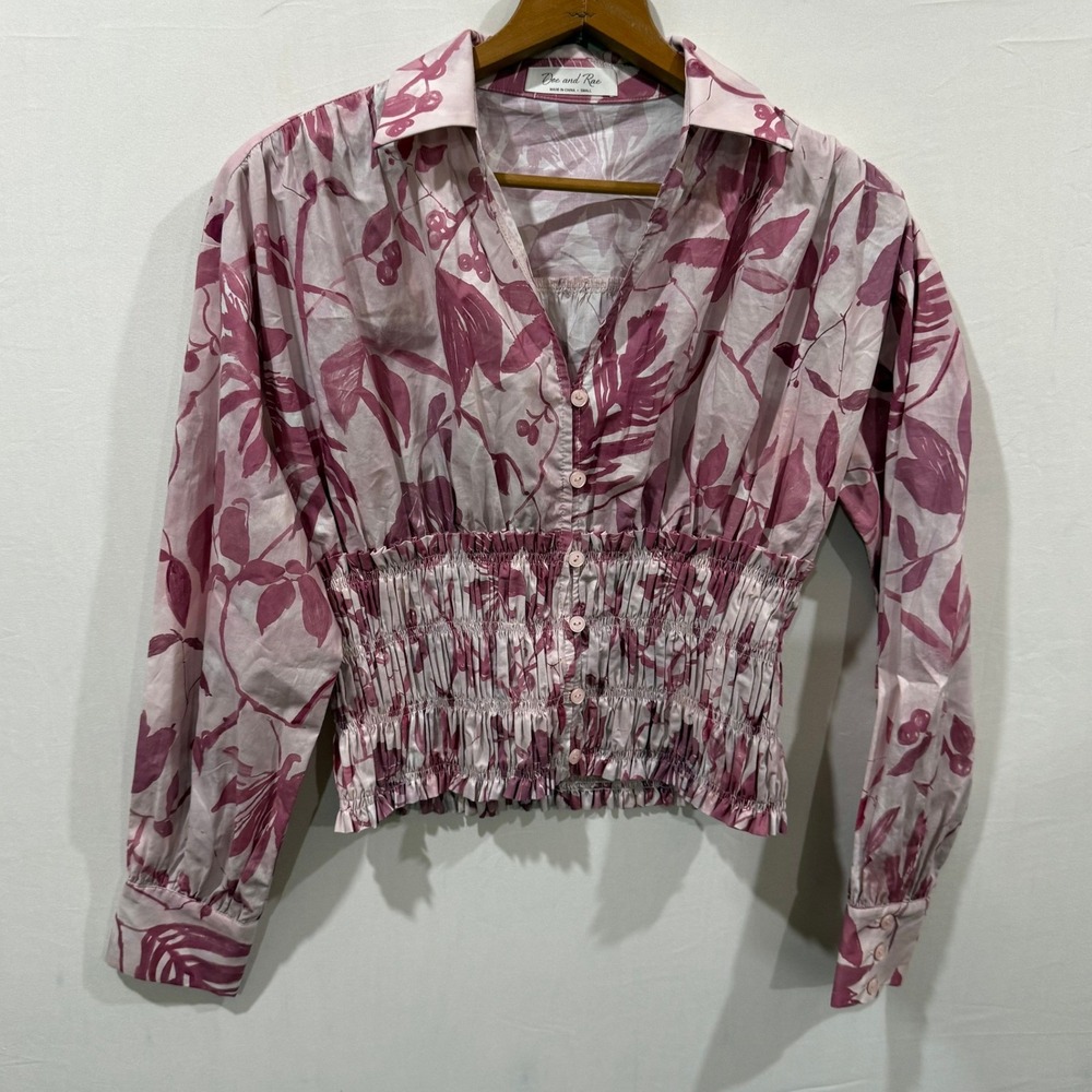 Doe and Rae Pink Tropical Leaf Smocked Waist Button Front Blouse Small 1704C
